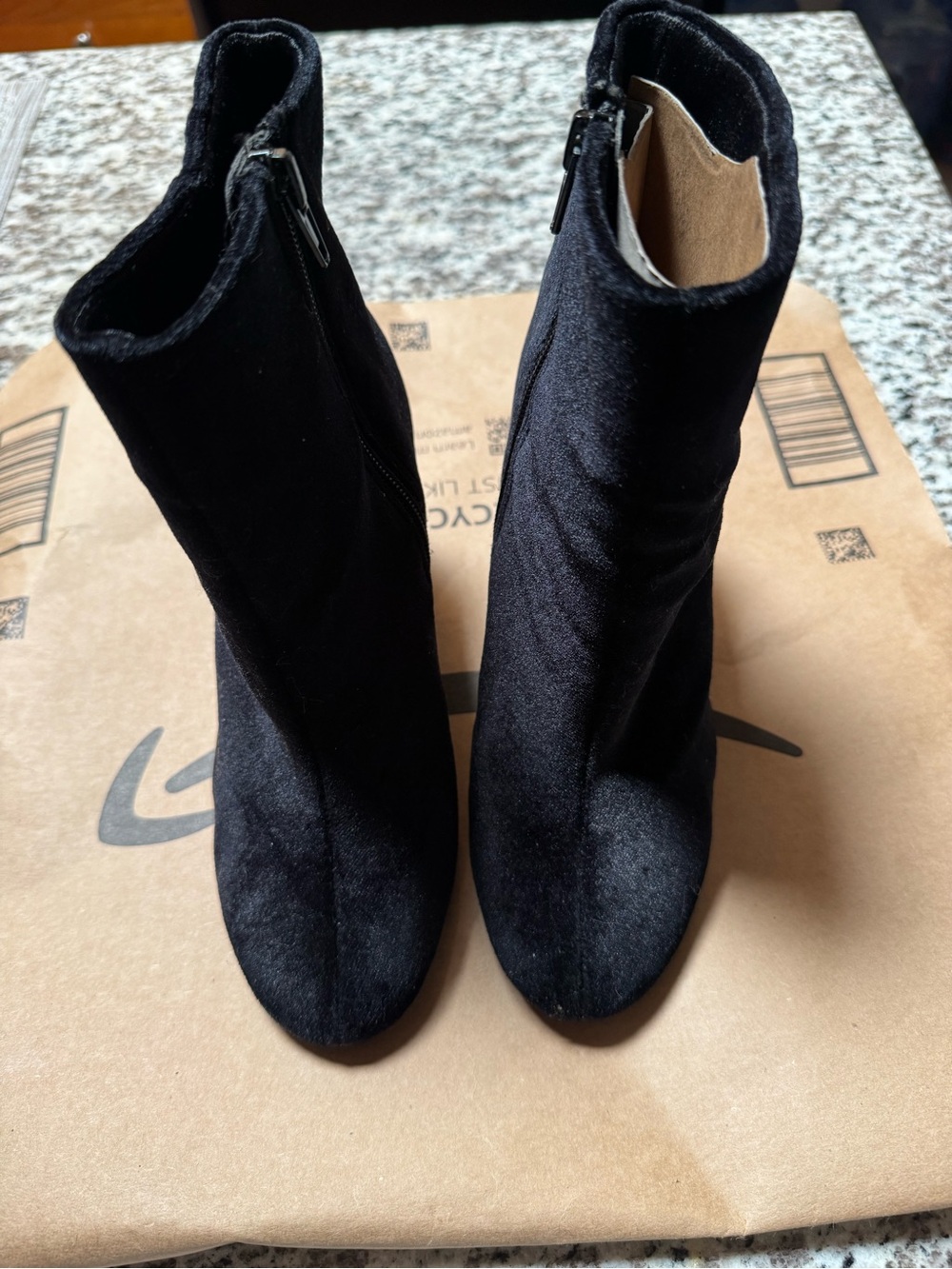 Black velvet Women's Ankle Boots - Classic Zip Closure